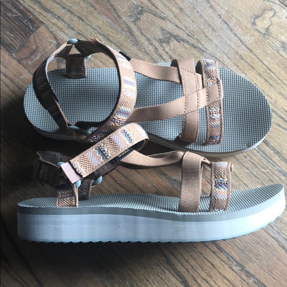 Teva Midform Arivaca Sandals